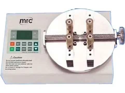 מדידת מומנט פתיחה (“torque”) של פקקים מדידת מומנט פתיחה (“torque”) של פקקים
